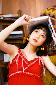 TUBE中国人妻与黑人